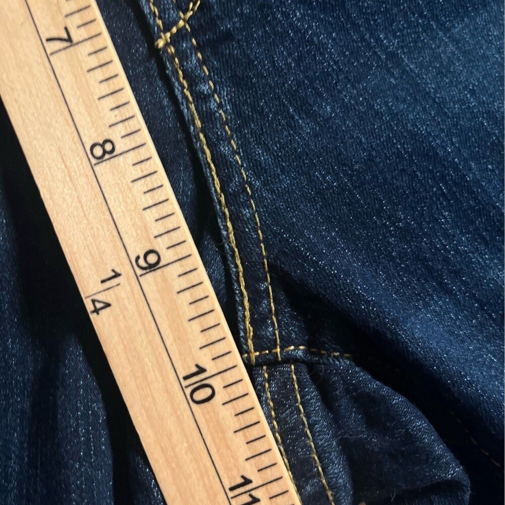 Signature by Levi Strauss & Co Womens Curvy Bootcut Jeans Mid Rise Dark Wash 12L - Picture 8 of 9